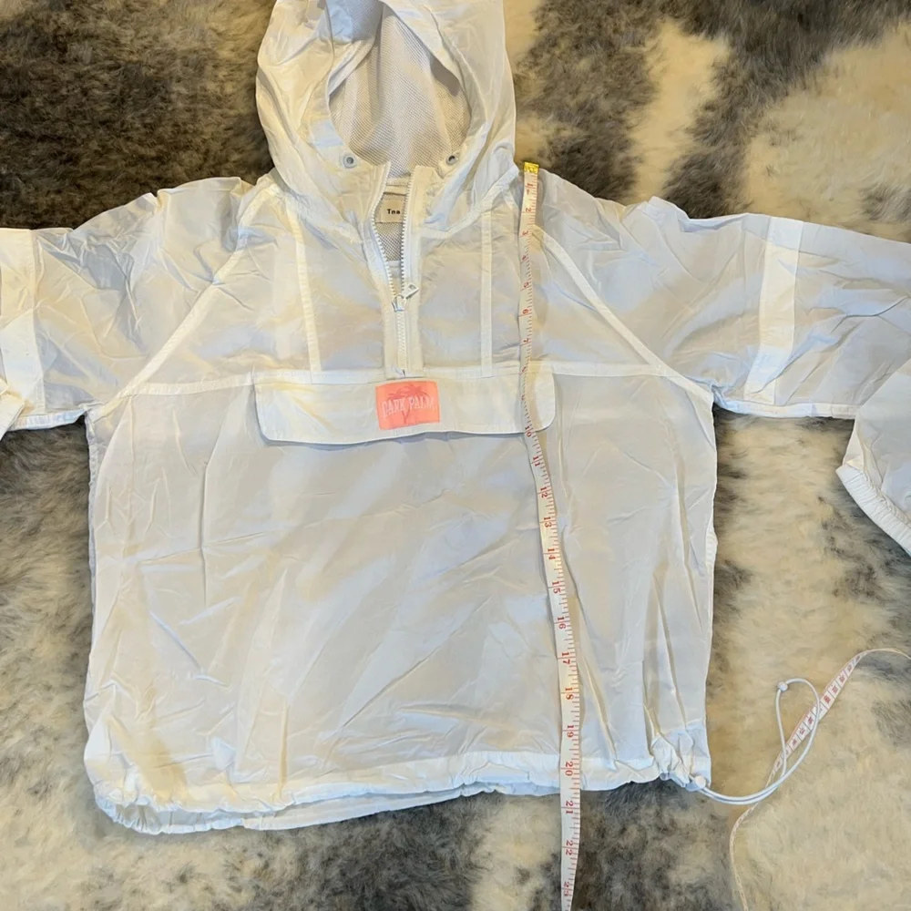 TNA Windbreaker Jacket – White
Excellent Condition - Picture 8 of 9